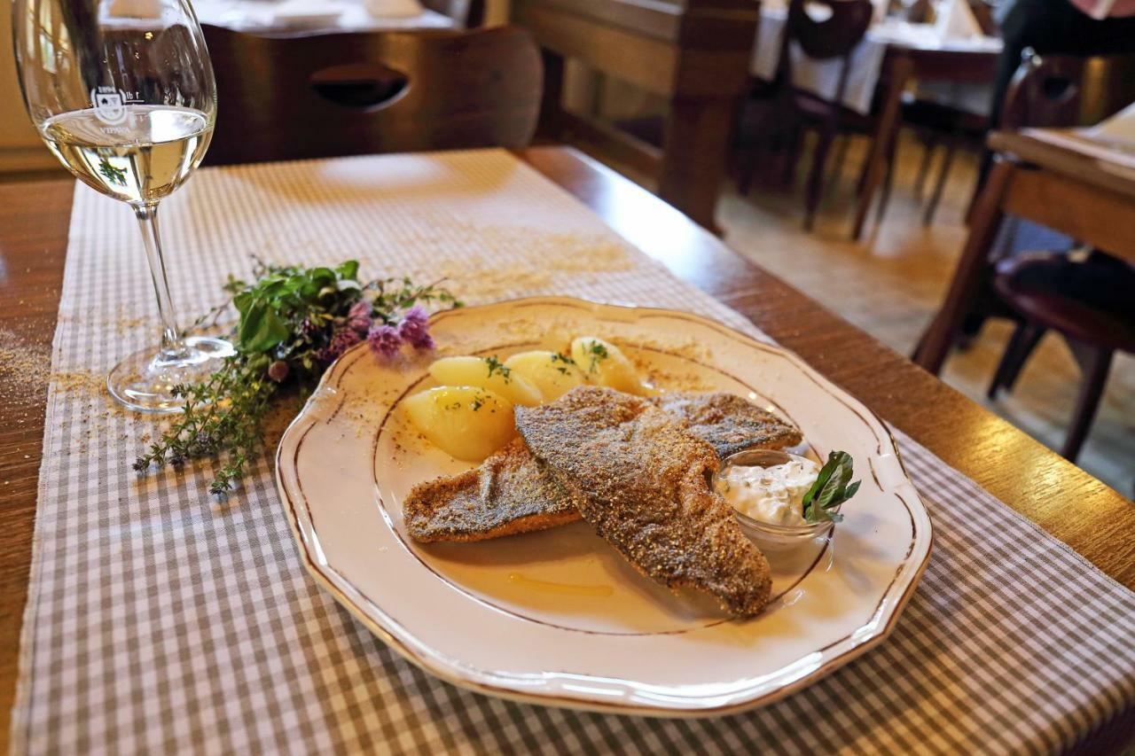 Hotel Tripic, Restaurant And Pizzeria Bohinj Eksteriør bilde