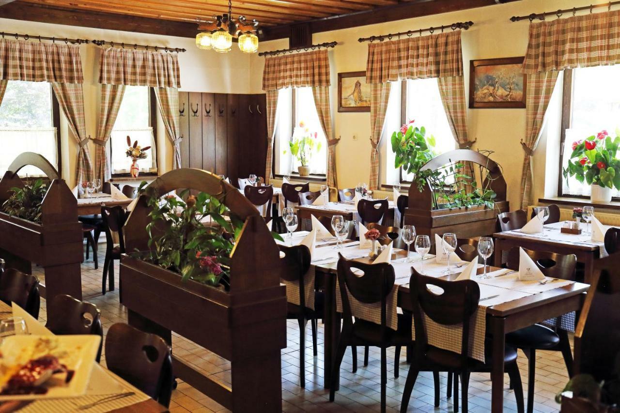 Hotel Tripic, Restaurant And Pizzeria Bohinj Eksteriør bilde